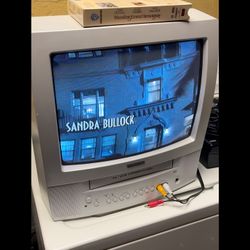 WORKING Vintage Toshiba MV13N2W 13" TV VCR Combo CRT Gaming RF Television for Retro Video Games RCA