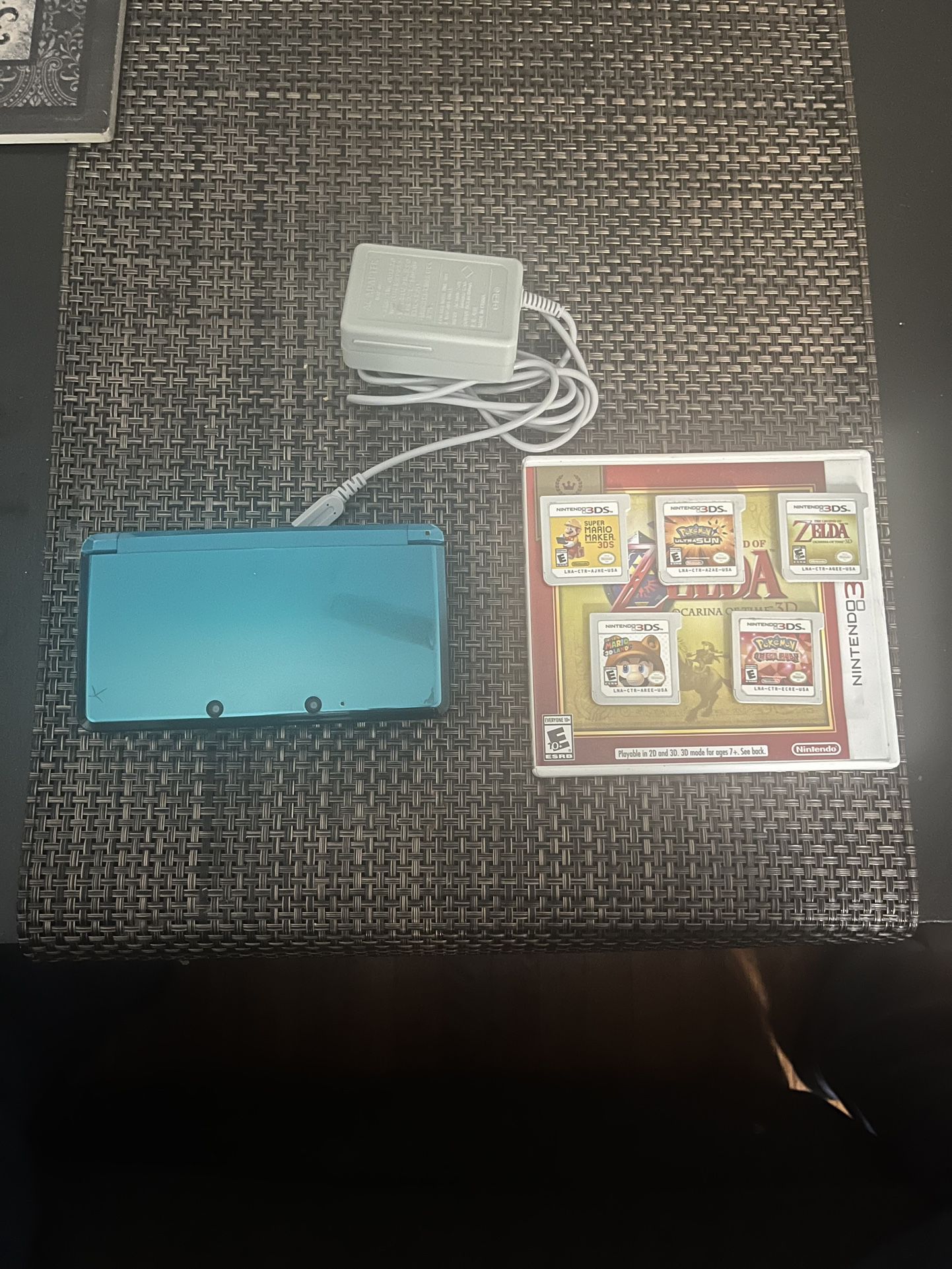 Baby Blue 3DS (Very Good Condition) (Modded + 5 Cartridge Games)