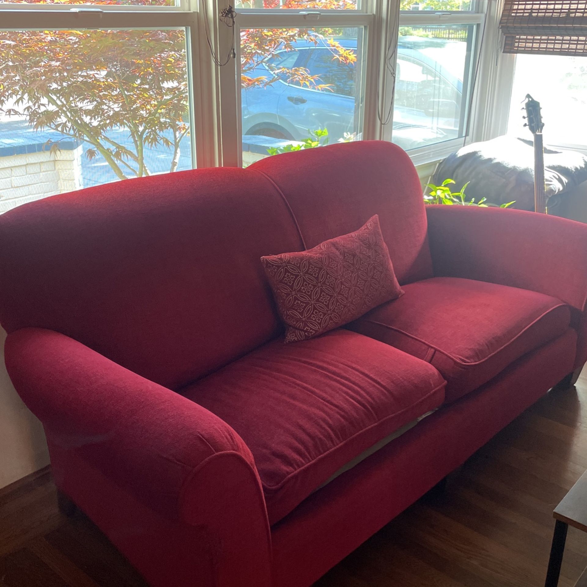 Red Love Seat Couch for Sale in Sacramento, CA OfferUp