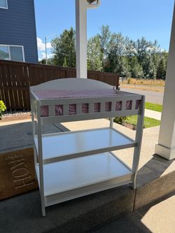 Changing table