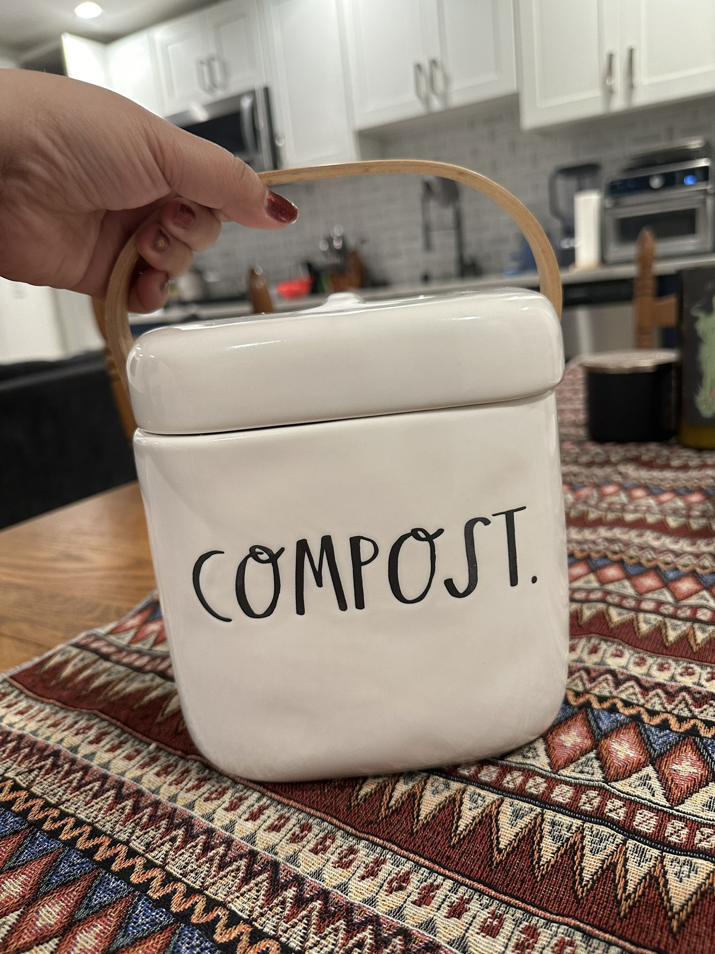 Compost Jar with Wooden Handle (Rae Dunn Ceramics)