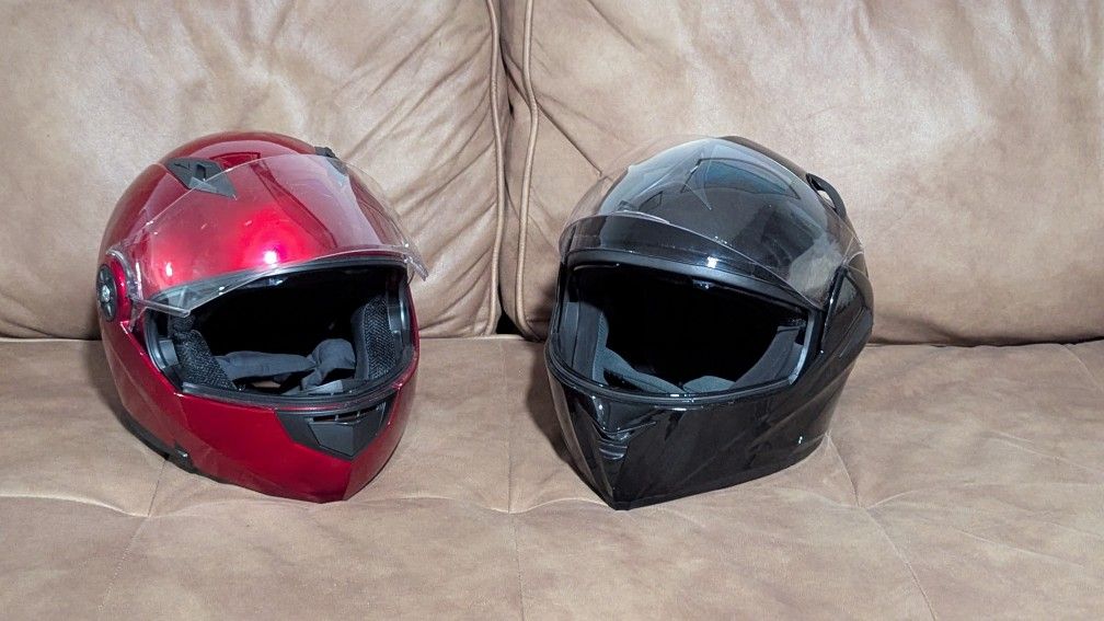 2 ILM Modular Motorcycle Helmets