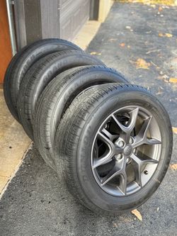 4 OEM 265/55R20