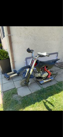 Pit bike
