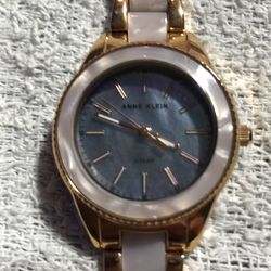 Anne Klein solar for ladie