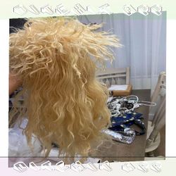 issue responsibility Show Your True Self with Wigs in Every Imaginable Color