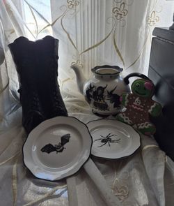 Halloween decor