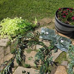 Artificial Greenery - Wisteria/Eucalyptus/Garland_GREAT CONDITION!