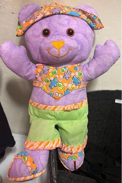 Vintage doodle bear