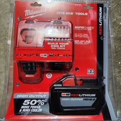 Milwaukee M18 Battery And Rapid Charger 