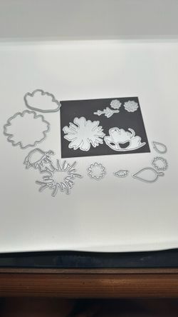 Floral Hot Glimmer Plate