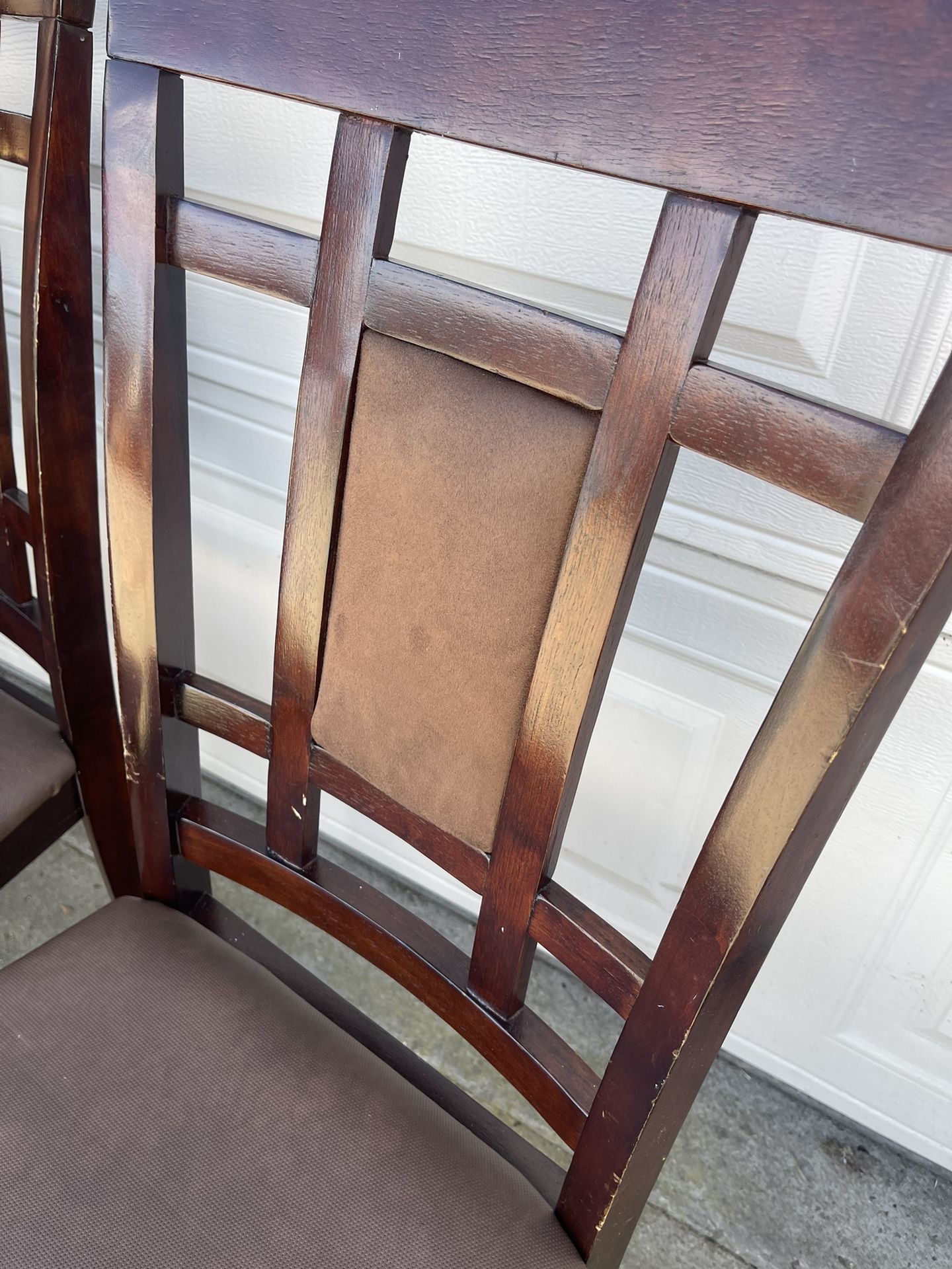 Dinning Table
