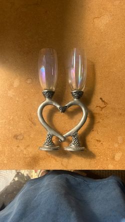 Toasting Flutes Glasses