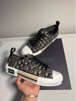 NOT FREE‼️Dior b23s,Dior b22s, Balencis,Bape tee,Aloc shirt ,Amiri shirt will be putting sizes and prices down below