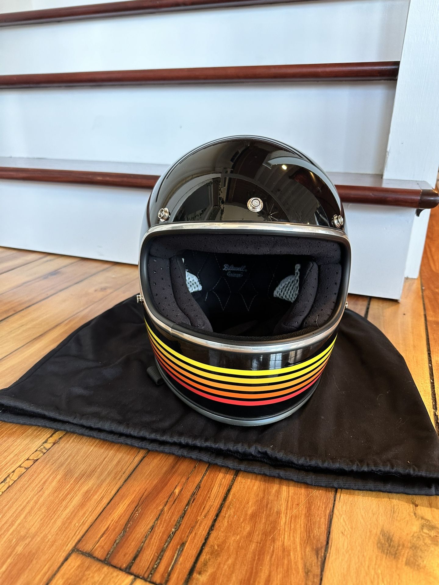 Size Medium Retro Biltwell Full Face Motorcycle Helmet