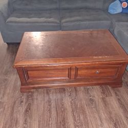 Hardwood Tables 