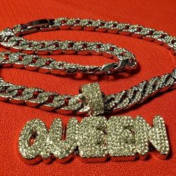 Brand New Womens Mens Hip Hop Iced Out Bling QUEEN Pendant Necklace