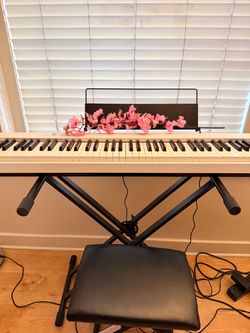 White Piano Casio Keyboard CDP-S110