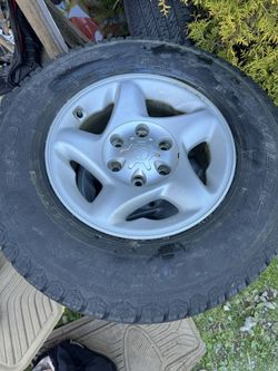 Radial A/T LT245/75R16