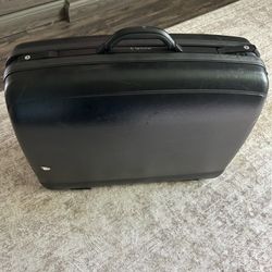 Samsonite Hard sided Suitcase 