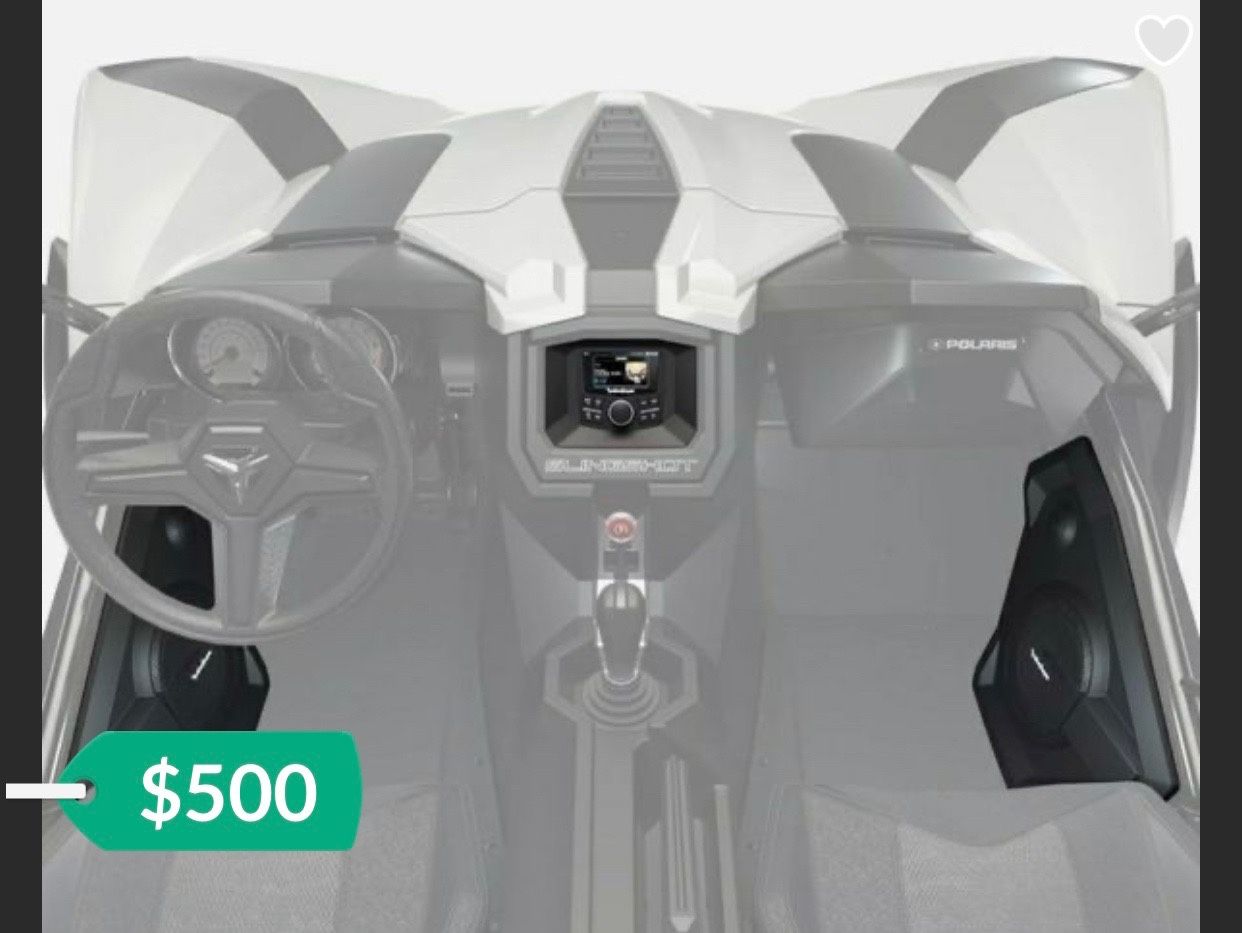 2020 slingshot SL inside speaker panels with speakers