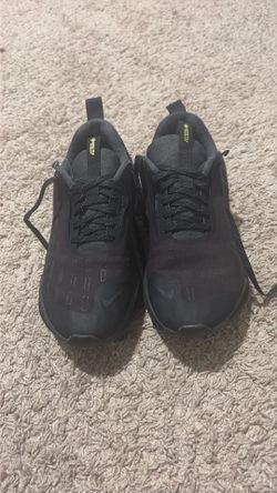 Black Nike Gore-Tex Invisible Fit