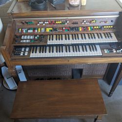 Yamaha Electone C605