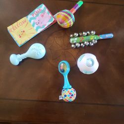 Baby Maracas And Color Crinkle Book Bundle 
