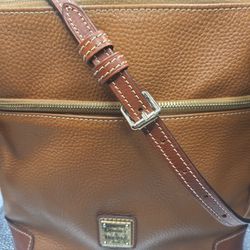Dooney & Bourke pebble grain crossbody