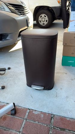 garbage can