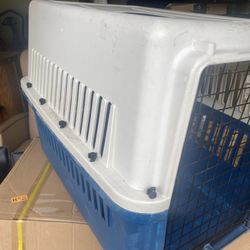 Medium Cage Carrier 