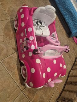 Huffy Minnie Mouse convertible car