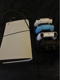 Barley used Ps5 slim disc edition