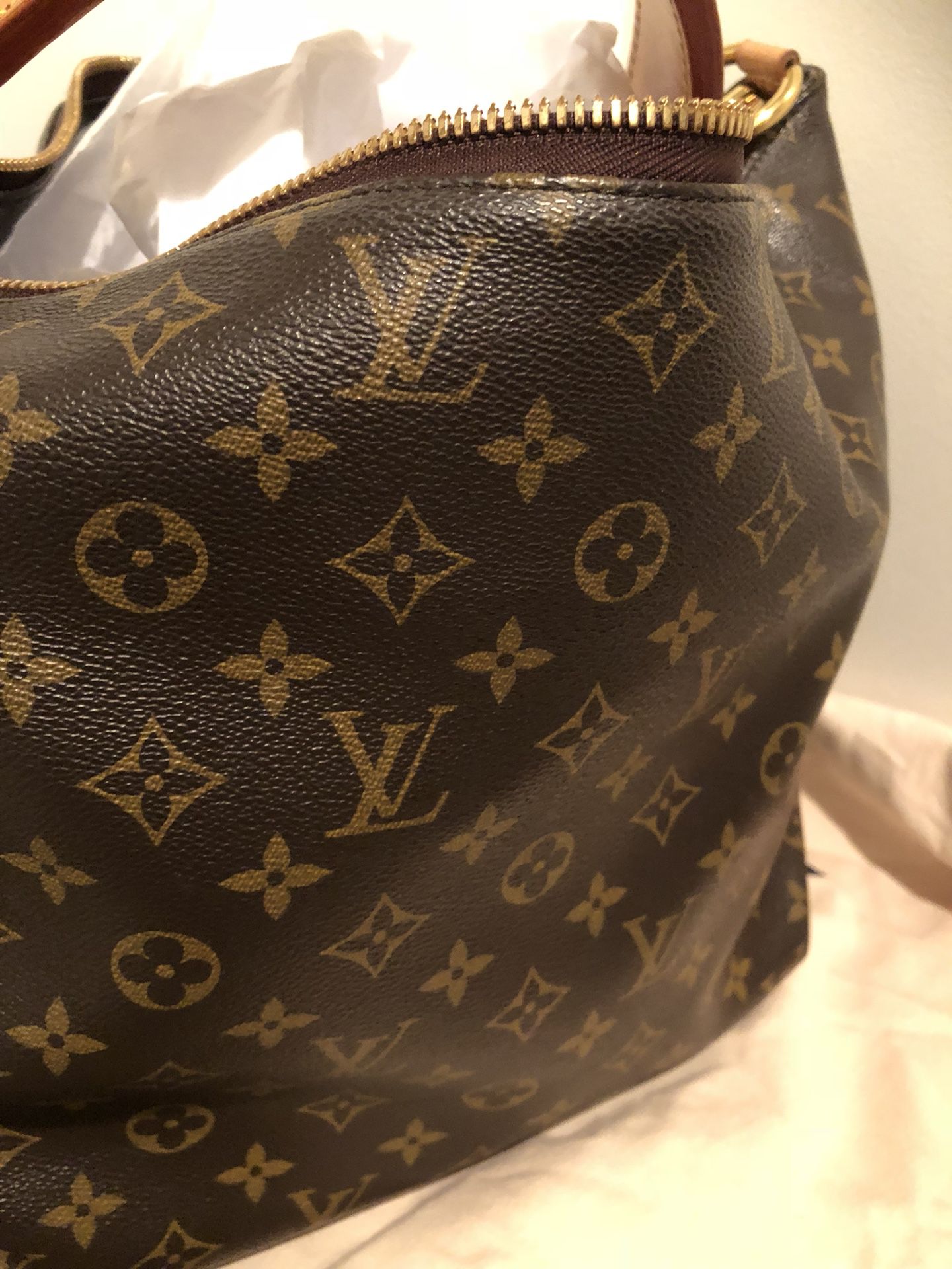 Louis Vuitton Sully MM ( Discontinued) for Sale in Phoenix, AZ - OfferUp
