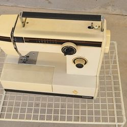 Sewing Machine 