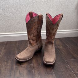 Potro Rebelde Boots.       Botas Para Mujer 