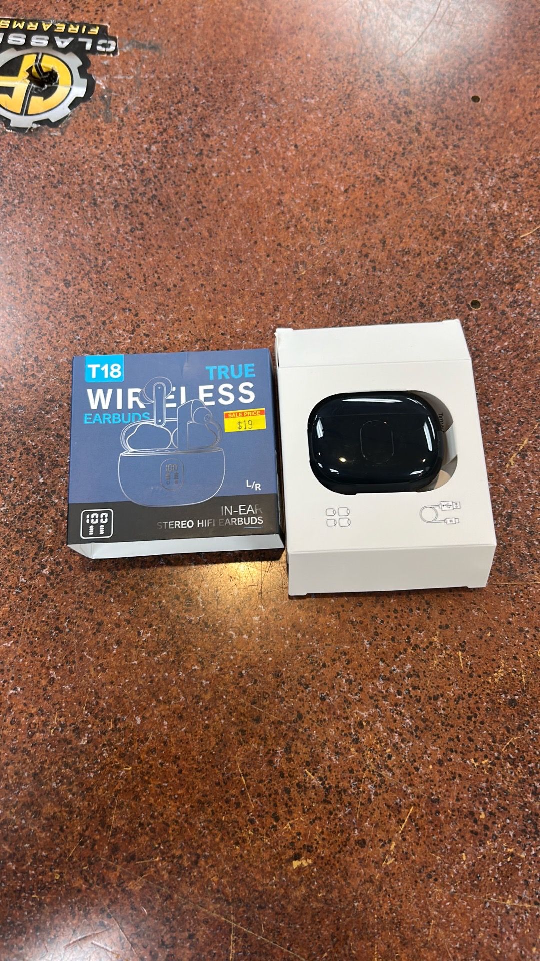 True wireless earbuds