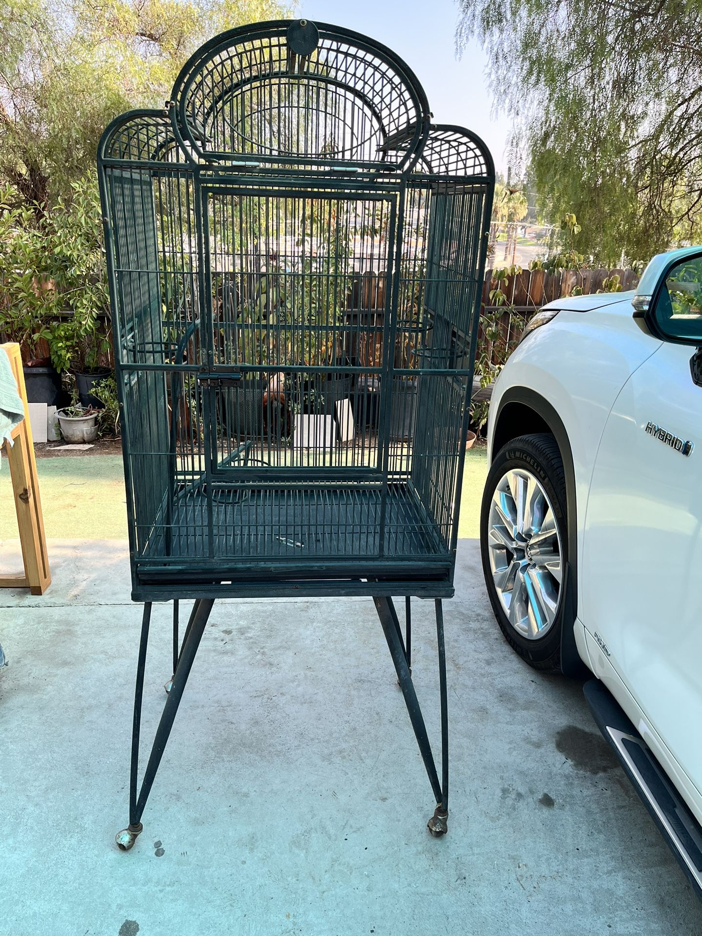 Large Bird Cage