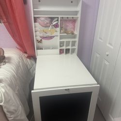 White Compact Folding Wall Desk