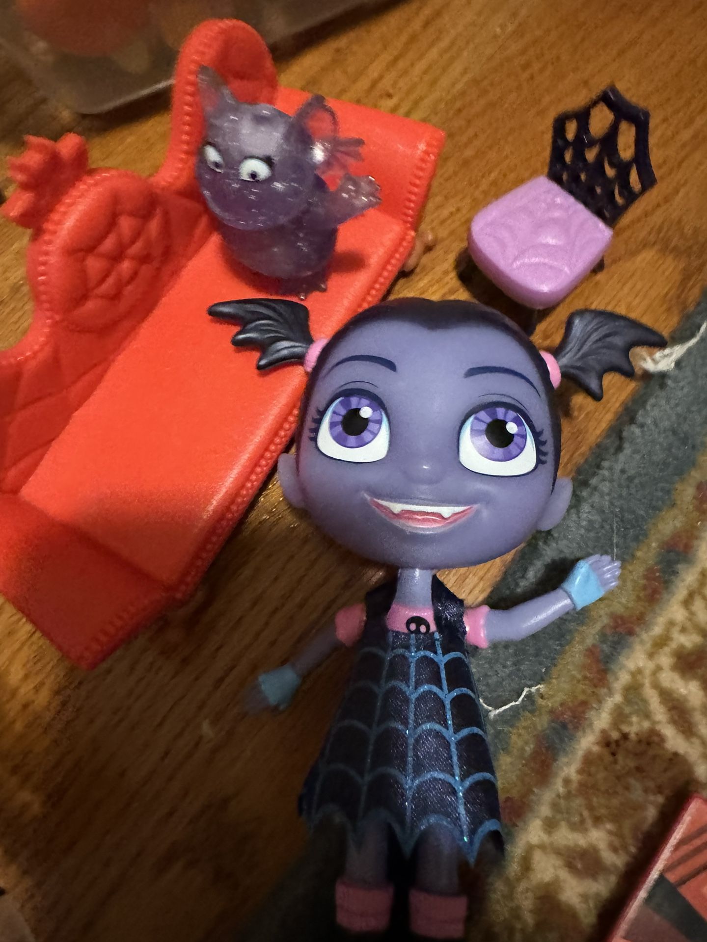 4 Pc Replacements For Disney Jr. Vampirina Scare B&B Doll House Castle Playset Figures & Accessories