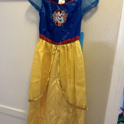 Disney Snow White Dress Gown Size 5/6 Girls