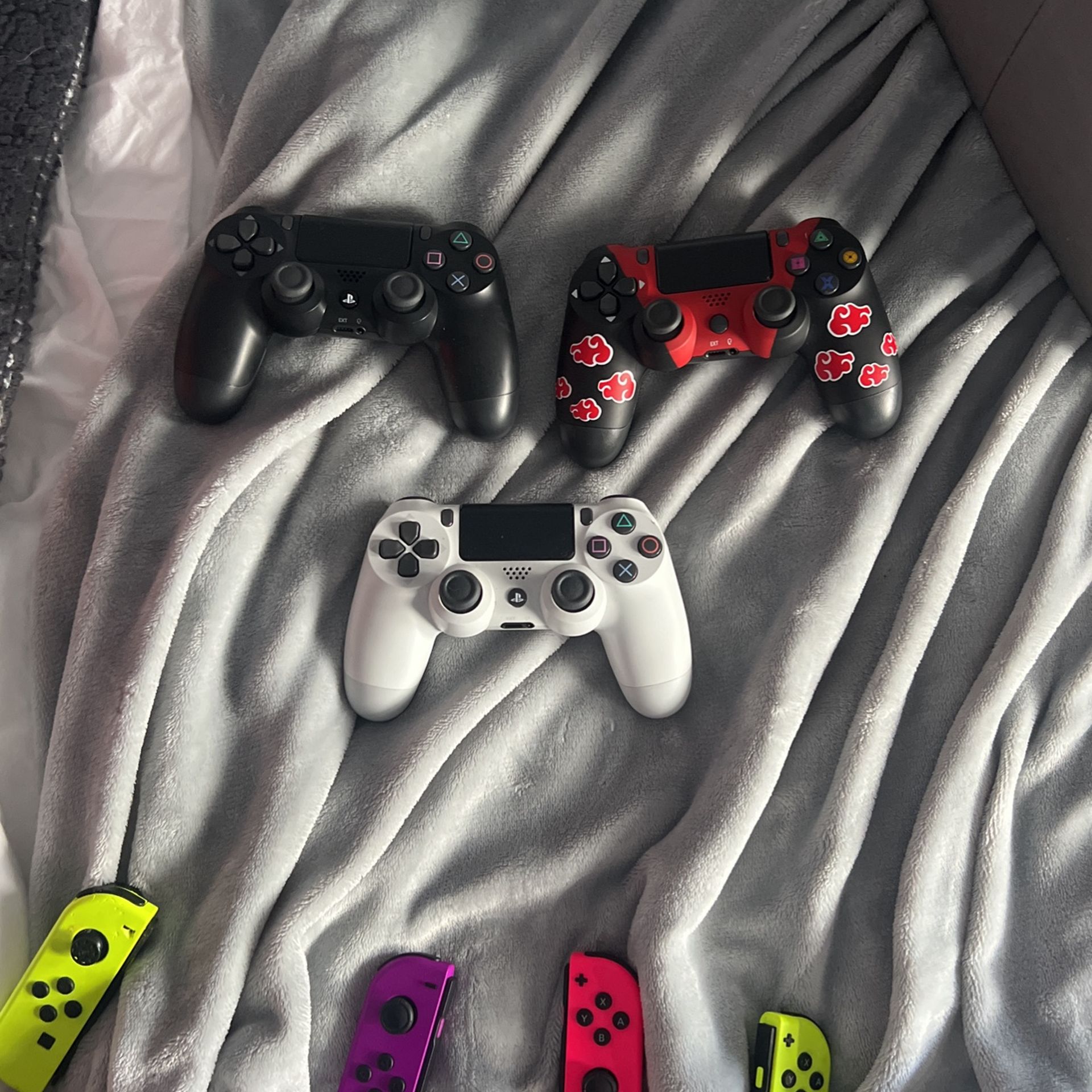 PlayStation Controllers