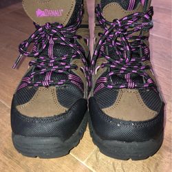Snow Boots/shoes