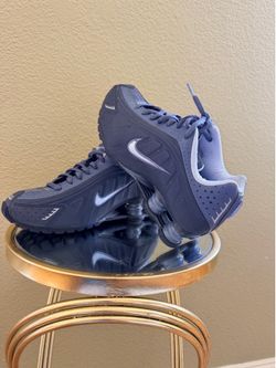 Nike shox youth