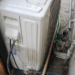 Ac Unit 5 Ton And Mini Split Free!!