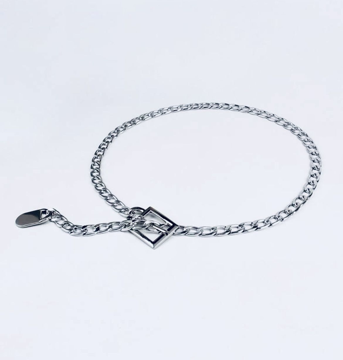 53 inches/135 cm Silver Chain Belt 