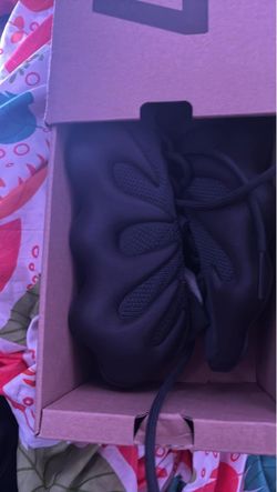 Yeezy 450 size 5