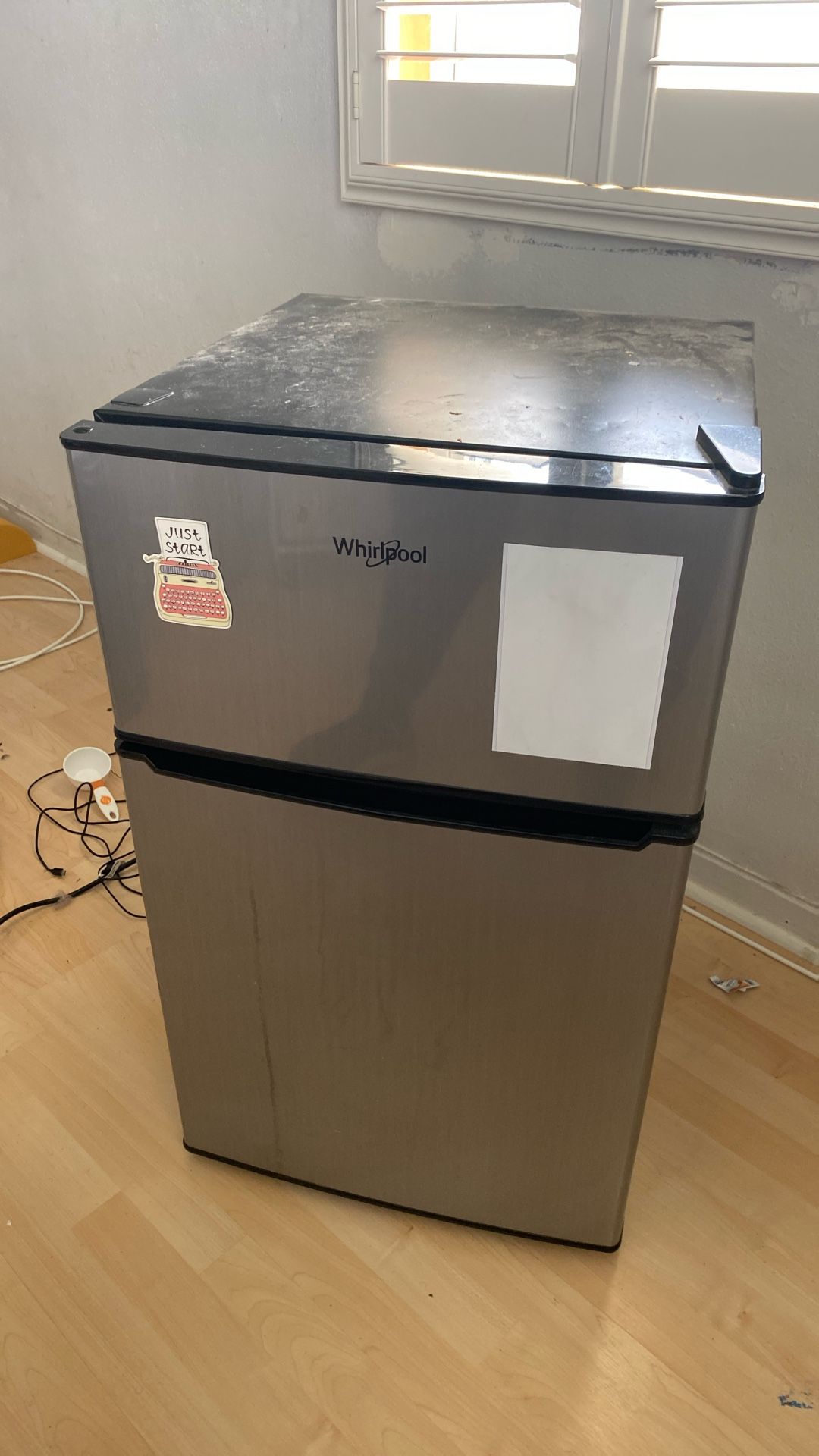 Form Refrigerator