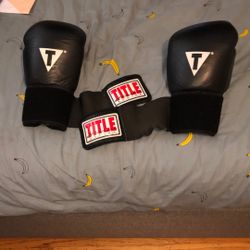Title Classic Leather Elastic Training Boxing Gloves 2.0(18oz)