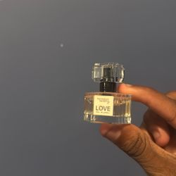 Victoria's Secret Love Eau de Parfum
